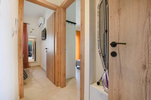 Art Garden House - 500m From The Beach