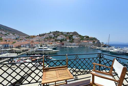 Hostal Estia Hydra