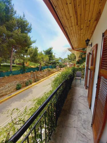 Ekie Apartment 2 With Sea View