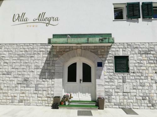 Hostal Villa Allegra 1