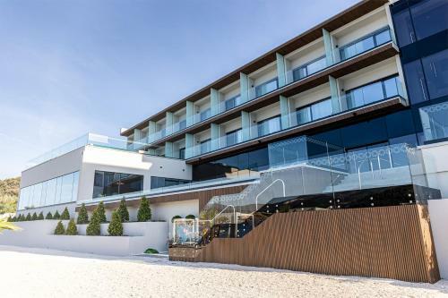 Marinus Beach Hotel