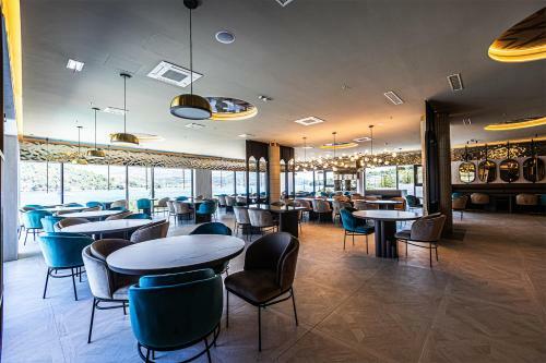 Marinus Beach Hotel