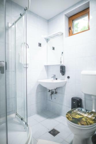 4 �vszak V�lgyhotel