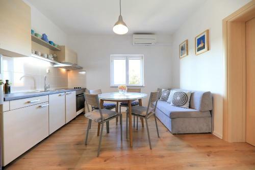 Apartmani Branka Murter