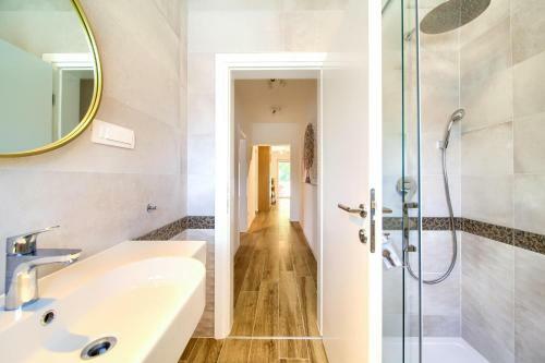 Apartment Lucija