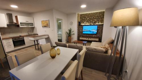Divine View Apartma