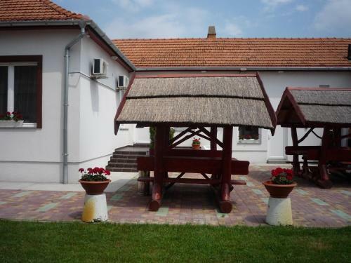 Hostal M�raf�szek Vend�gh�z