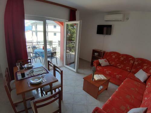 Apartments Mihael
