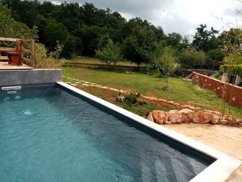 Villa Sweet Rustic Home
