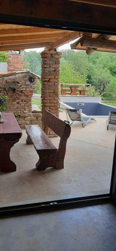 Villa Sweet Rustic Home
