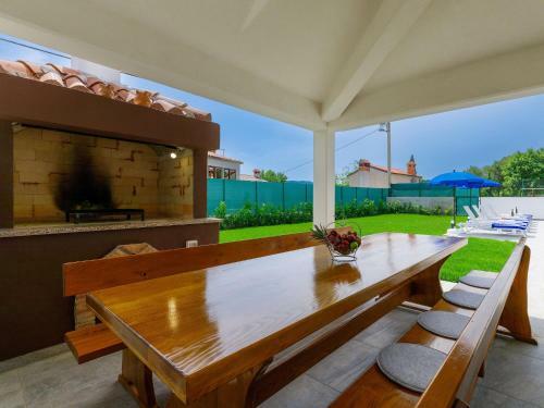 Holiday Home Casa Gverino