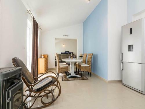 Tranquil Apartment In Podlug With Balcony And Garden