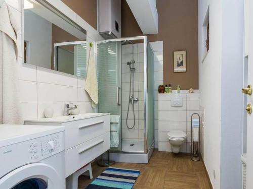 Tranquil Apartment In Podlug With Balcony And Garden