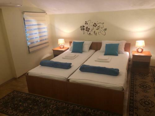 Hostal Rooms Salvia