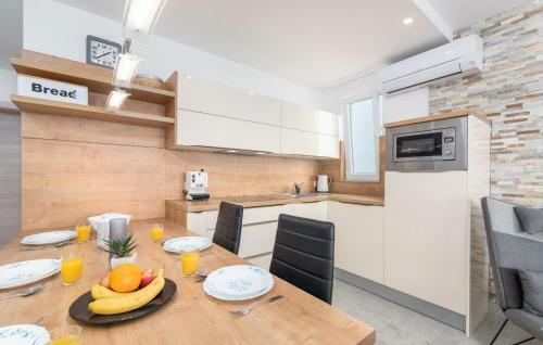 Soho Beach - Deluxe Apartment