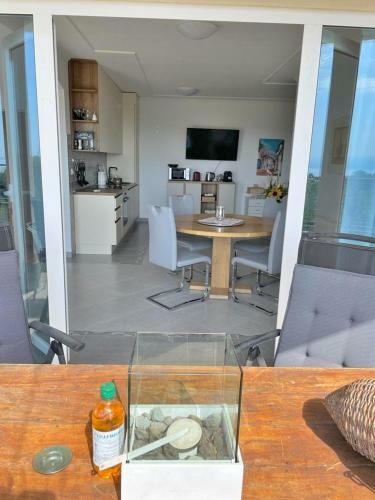 Apartment With Terrace And Sea View 2