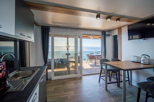 Holiday Lux Mobile Homes 35m House 35m Terrace