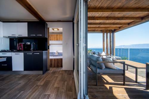 Holiday Lux Mobile Homes 35m House 35m Terrace