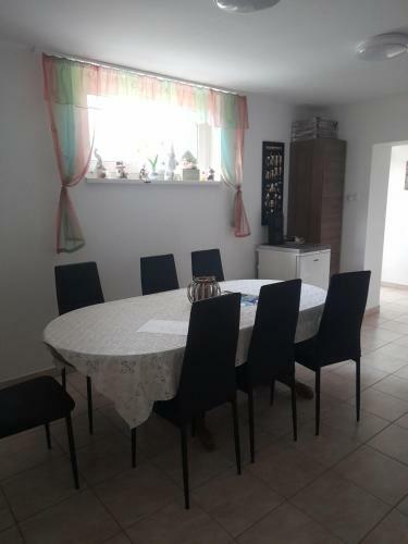 Op�l Apartman