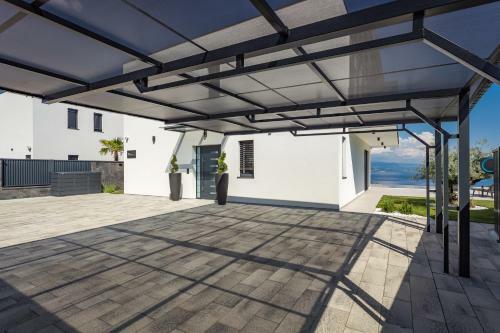 Three Elements Villas - Villa Platinium