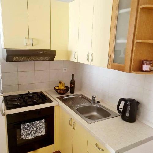 Apartments Maro