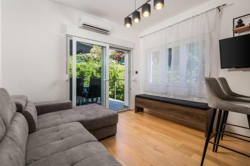 Zid Apartman