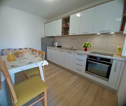 Apartman Lara