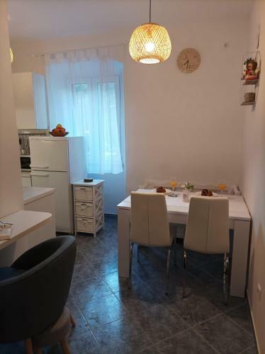Cozy Apartment In The City Center