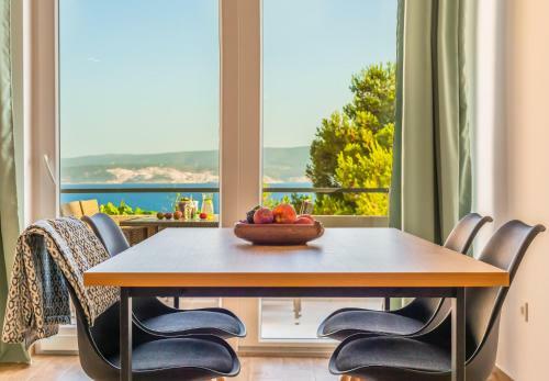 Adris Apartments