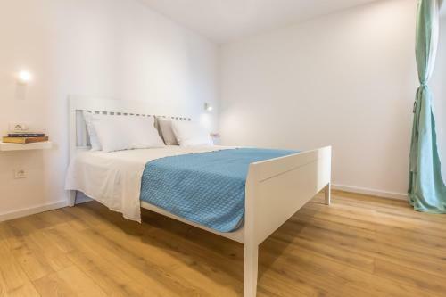 Adris Apartments