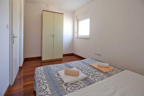 Nice Apartment In Novalja