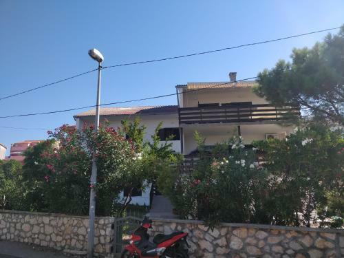 Apartment Minkalili