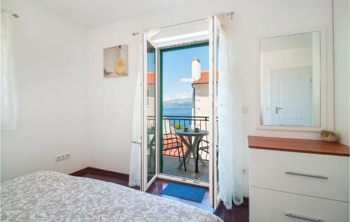 Stunning Apartment In Postira With Wifi And 2 Bedrooms