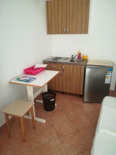 Apartment Paris Novalja
