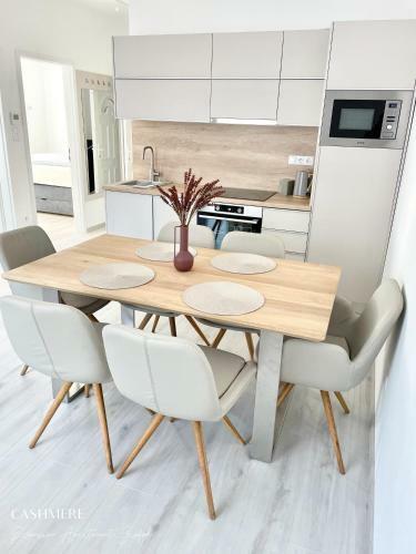 Cashmere Premium Apartment