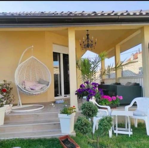 Villa Top House