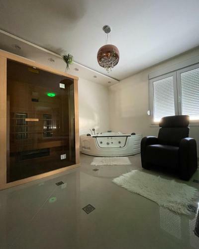 Villa Top House