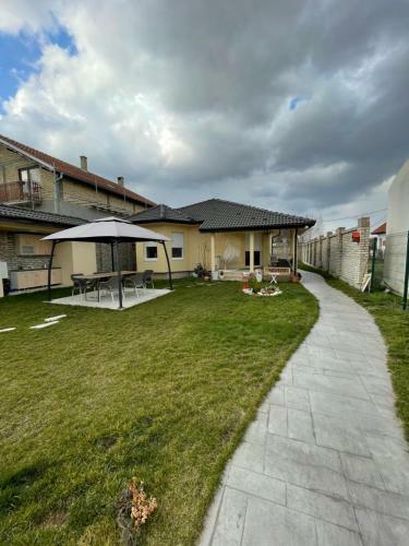Villa Top House