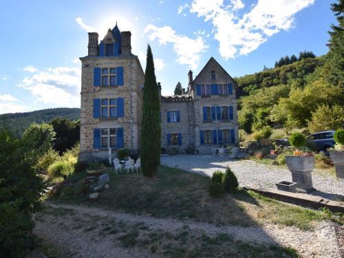 Apartment Caradoc Dans Un Chateau En Ardeche Saint Prix