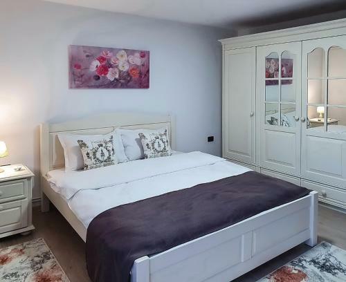 Villa Vila Flora �n Gura Humorului
