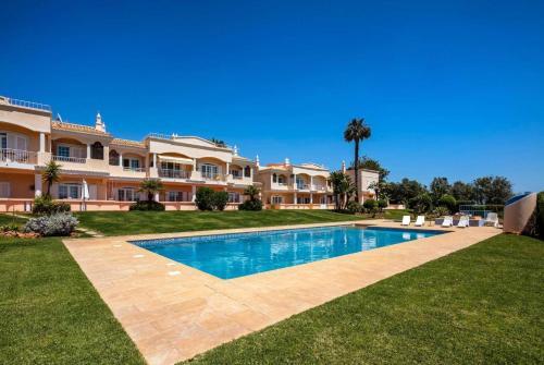 Marinha Beach Apartment