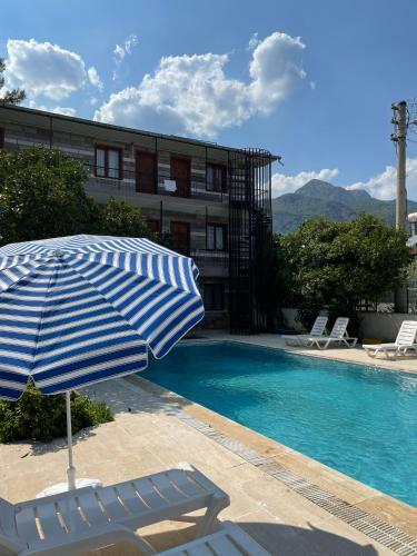 ?psos Hotel Beld?b?