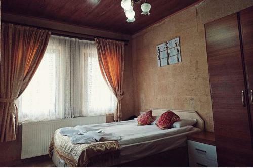 Arnovalley Hotel