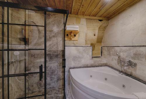 Hotel Concept Cave Suites
