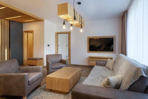 Nipur Sk - Apartman Hotel Ovruc