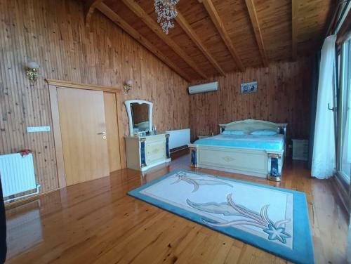 Luxury Pa?ak�y Triplex Villa + Grand Garden