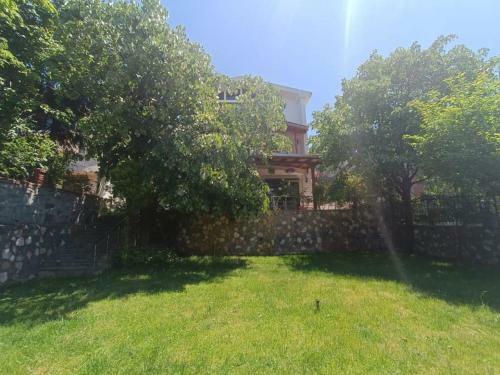 Luxury Pa?ak�y Triplex Villa + Grand Garden