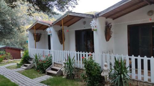 Bed & Breakfast Ata Bungalow