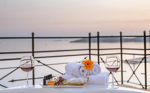 Hera Hotel