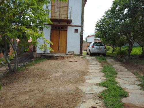 Chal� Cai�ara